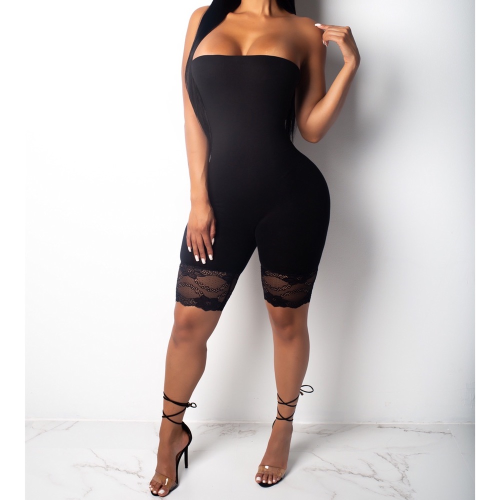 THREE LEFT Come Here Now Romper